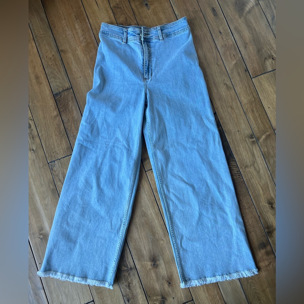 Billabong jeans 28 LIKE NEW